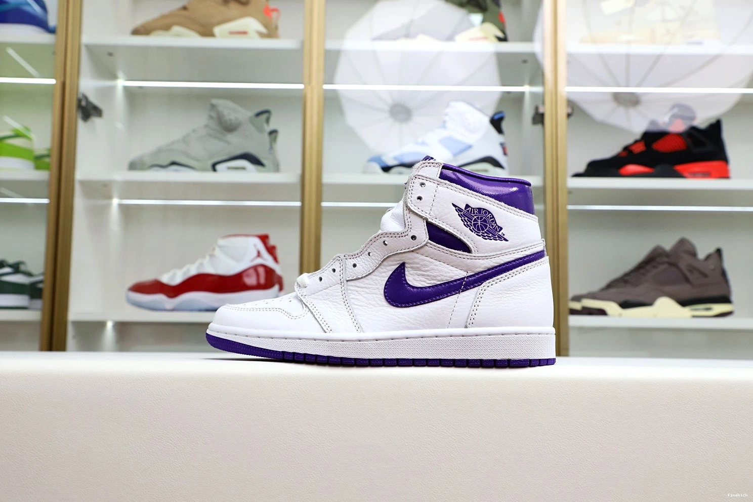 1 OG Air Court Purple Jordan High 0825